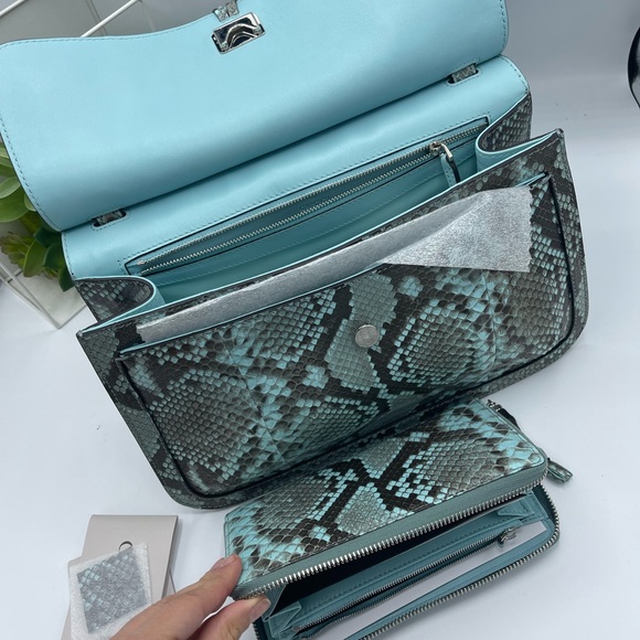 AUTHENTIC GUCCI LIMITED ADDITION - Picture 11 of 15